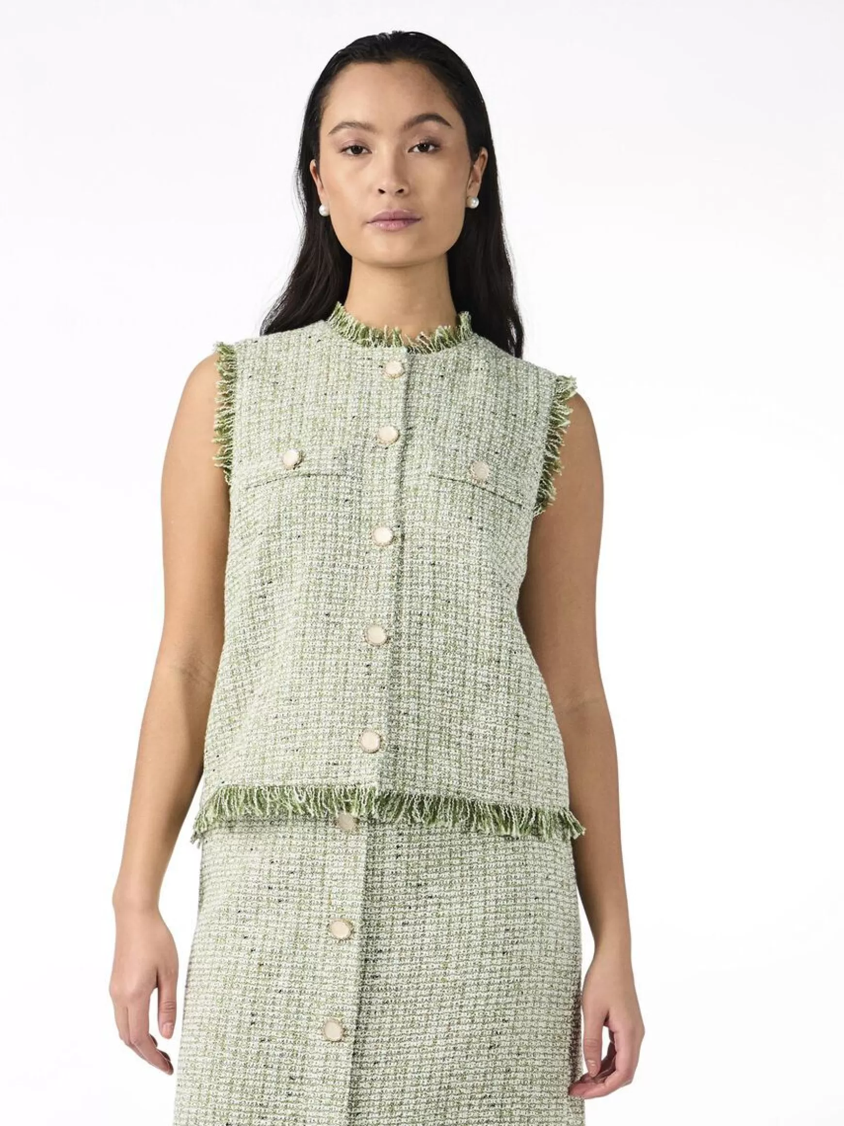 Store YAS Shop the Look